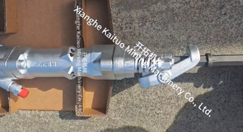 Martillo neum&aacute;tico RB777 en carretera.mp4